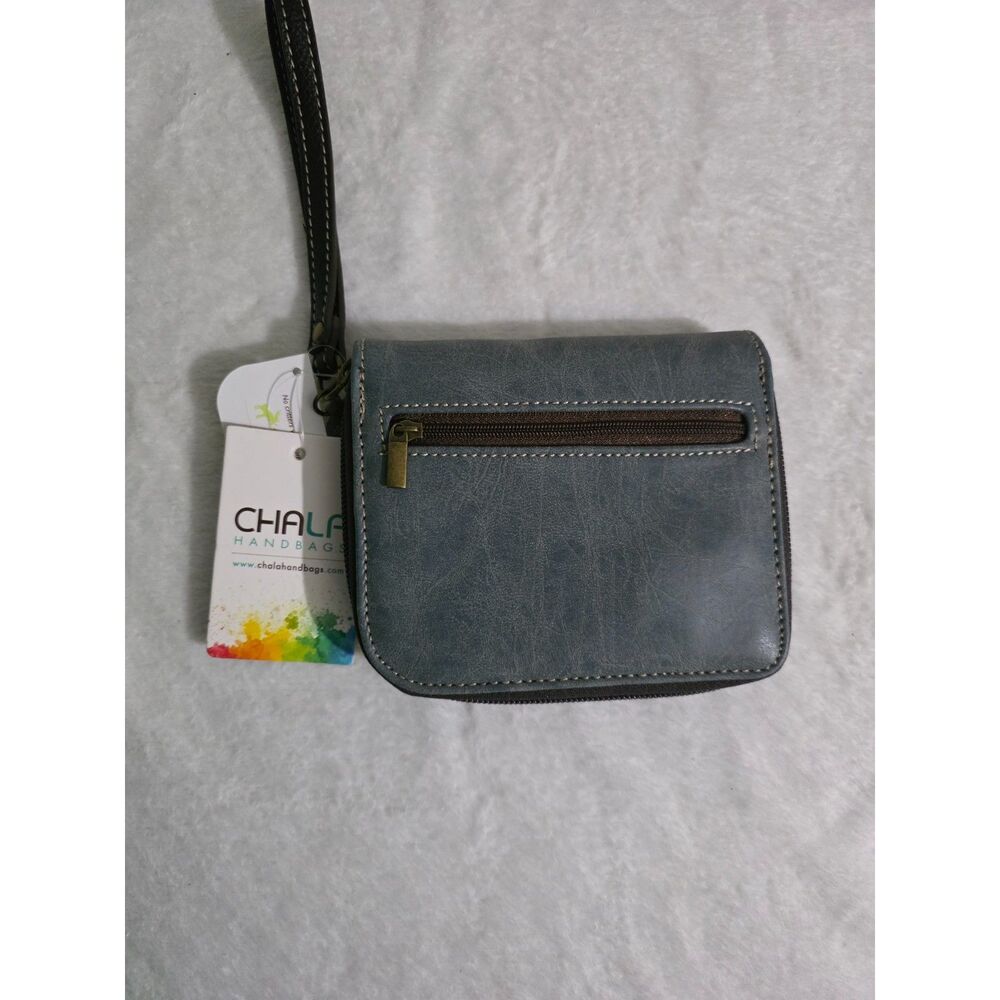 Chala Skating Dog Wristlet Wallet NWT🐶🛼